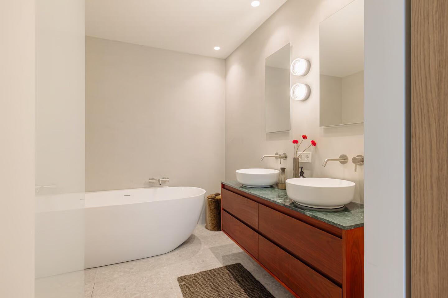 Appartement te koop: Dominee Bleekerhof 41A, Abcoude