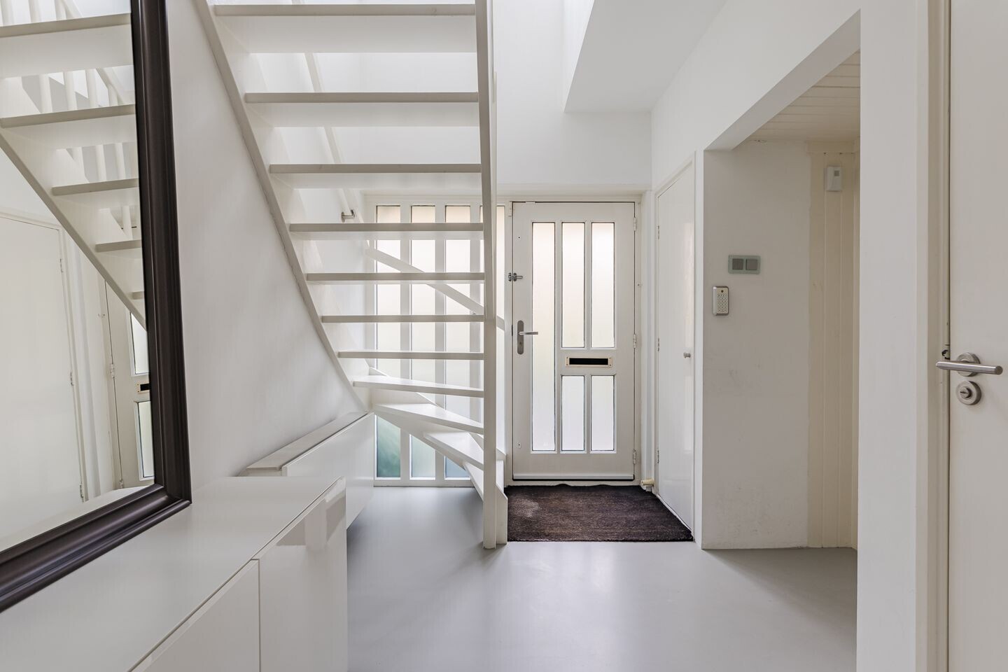 Twee-onder-één-kap te koop: Doude van Troostwijkstraat 36, Abcoude