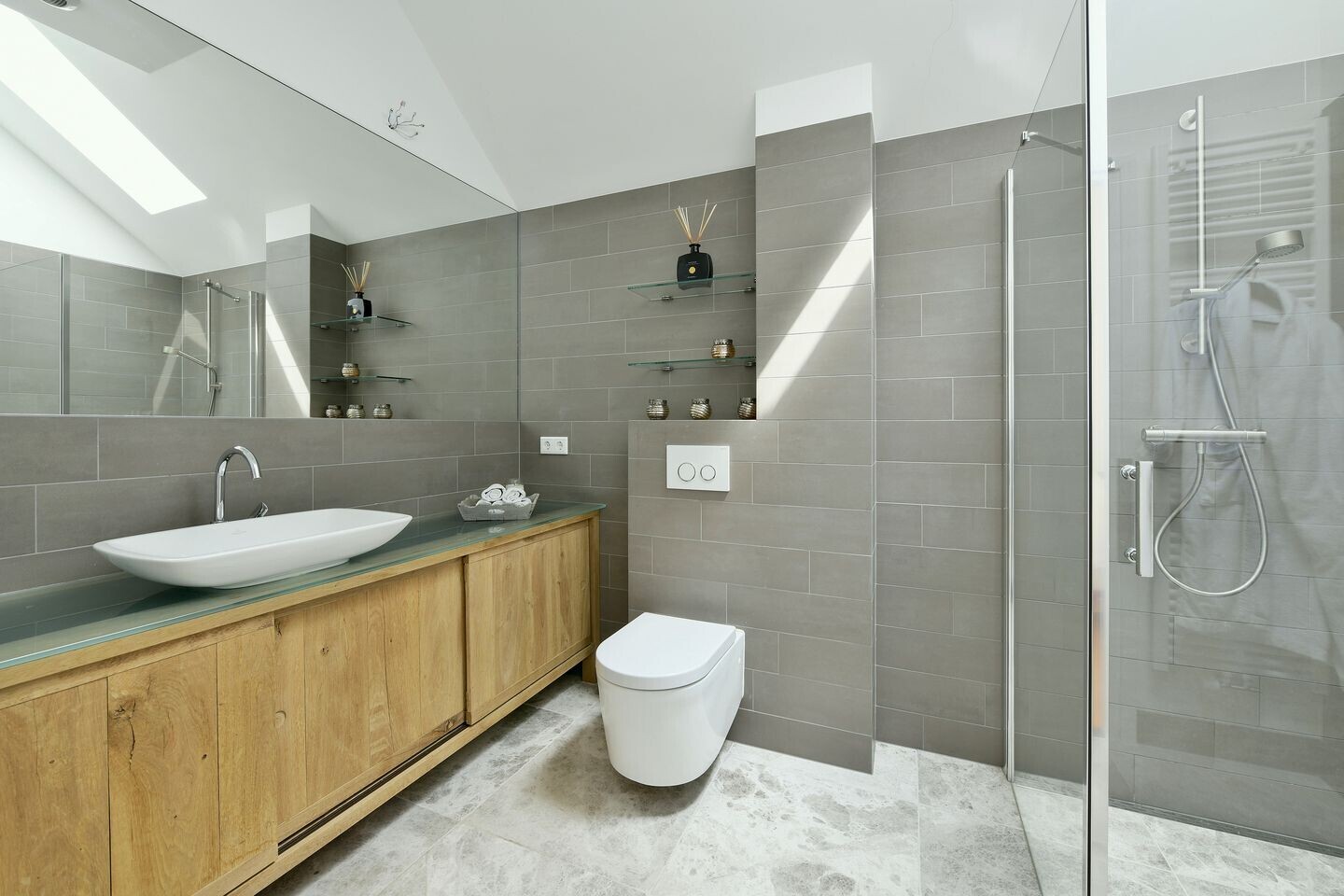 Vrijstaande woning te koop: Middenweg 123, Nederhorst Den Berg