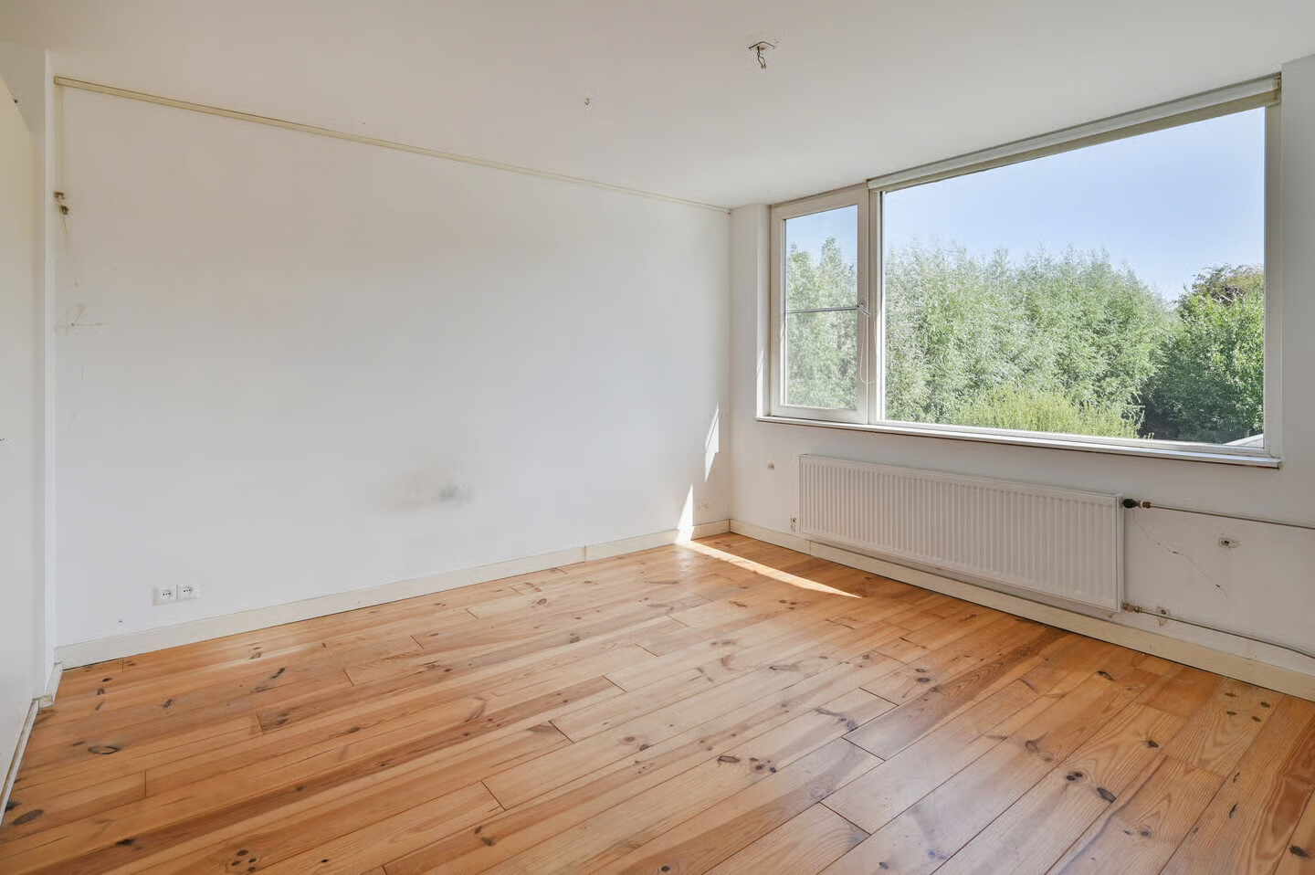 Hoekwoning te koop: Pieter de Hooghlaan 1, Nederhorst Den Berg