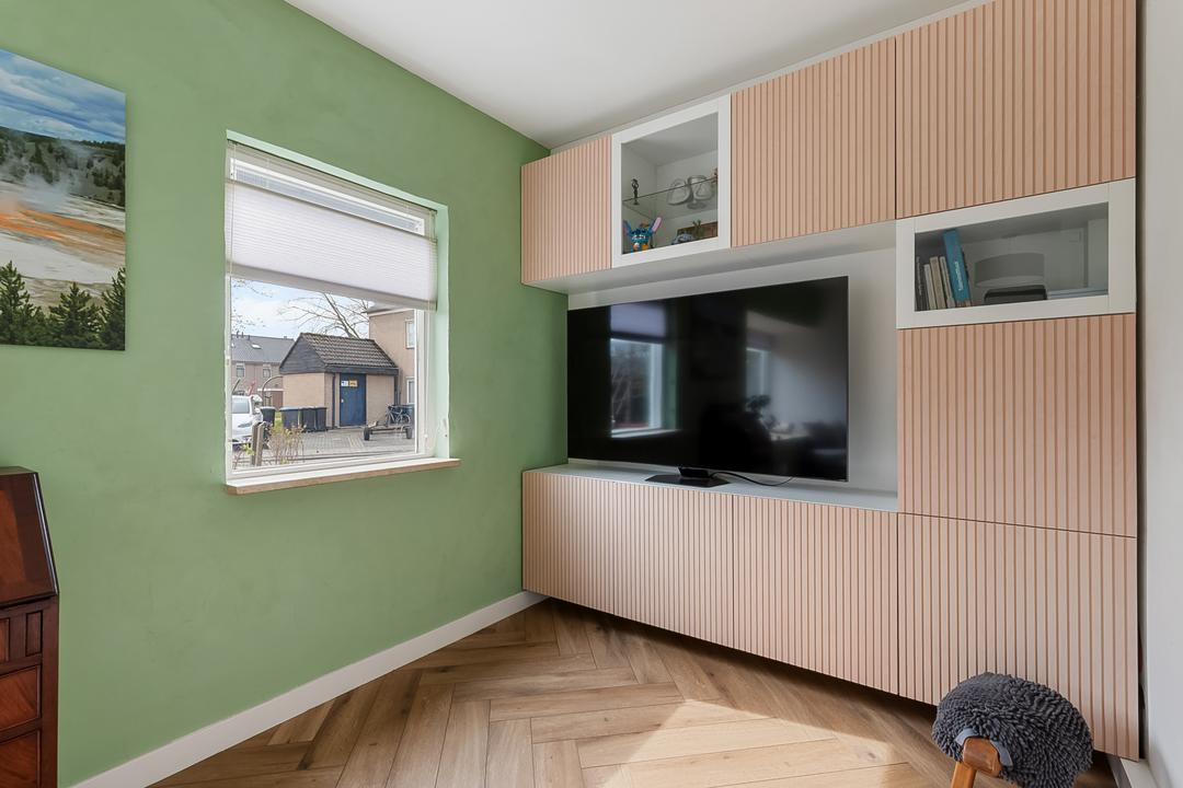 Twee-onder-één-kap te koop: Uiterdijksehof 54, Nederhorst Den Berg