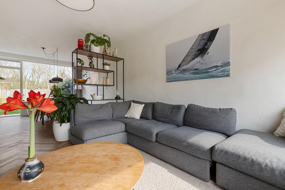 Twee-onder-één-kap te koop: Uiterdijksehof 54, Nederhorst Den Berg