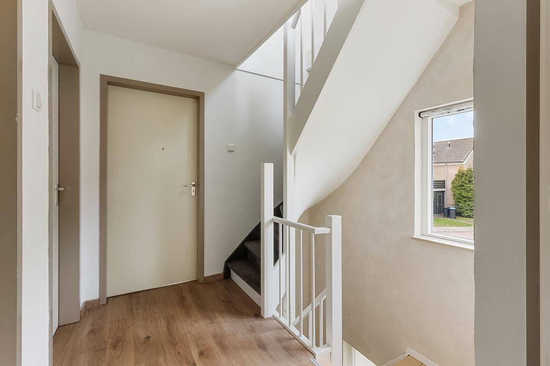 Twee-onder-één-kap te koop: Uiterdijksehof 54, Nederhorst Den Berg
