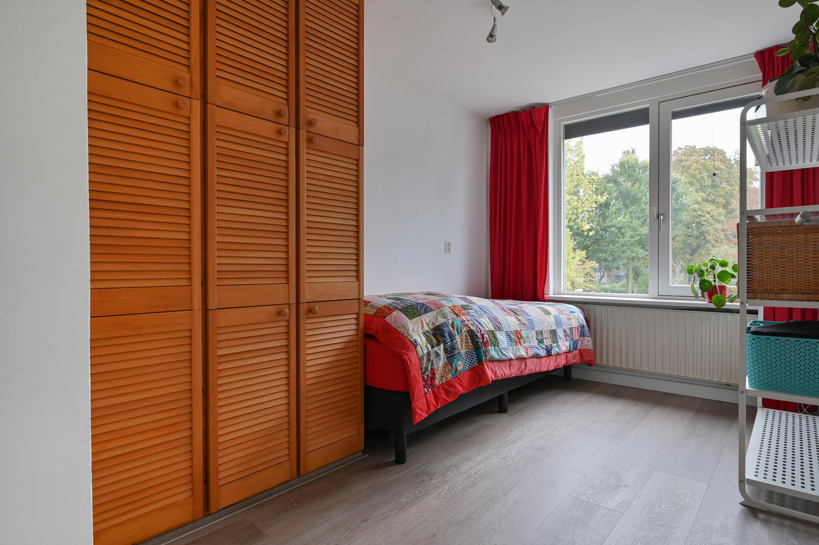 Hoekwoning te koop: De Vijnen 10, Nederhorst Den Berg