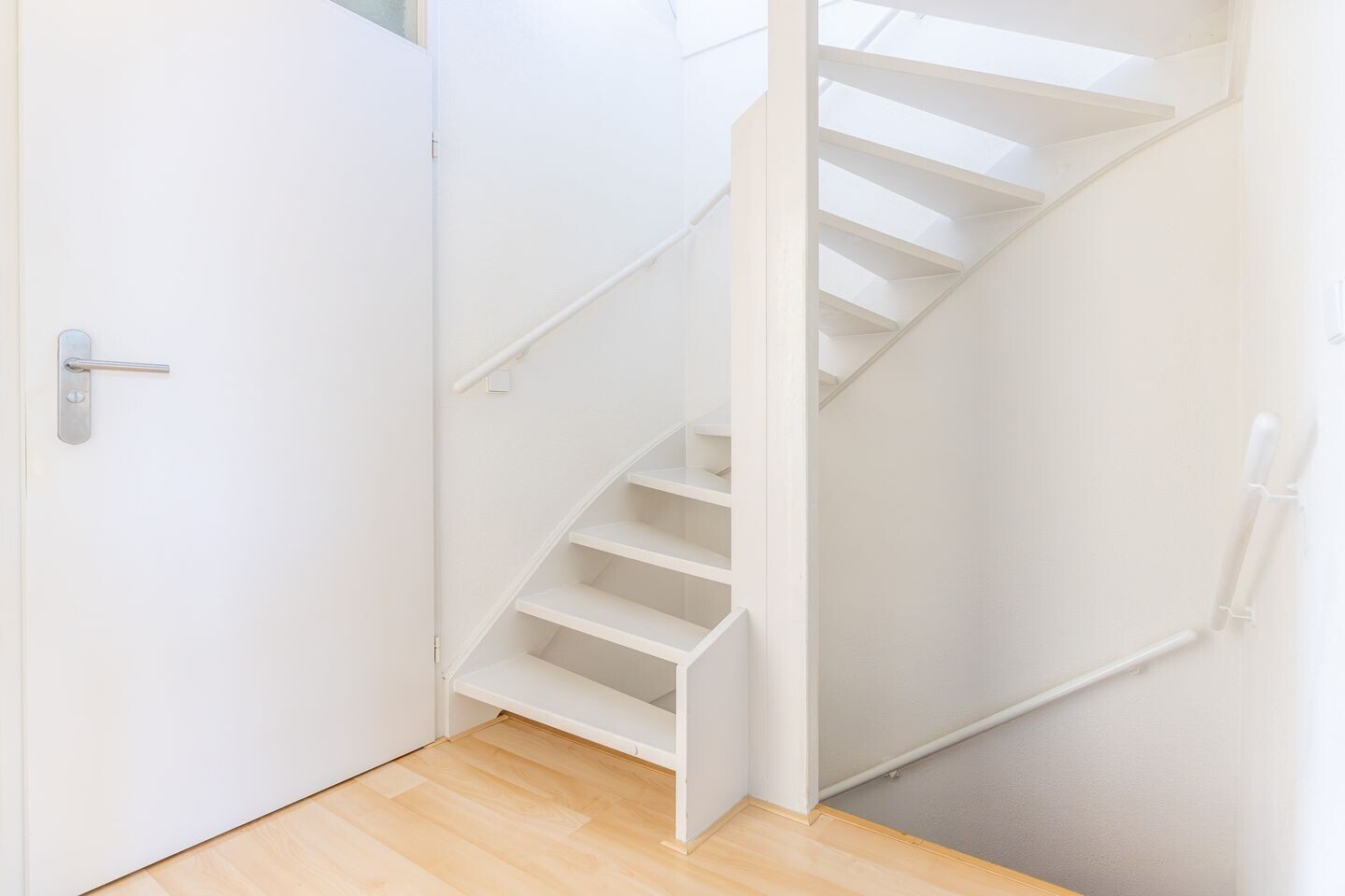 Hoekwoning te koop: Turfstekerslaan 1, Nederhorst Den Berg