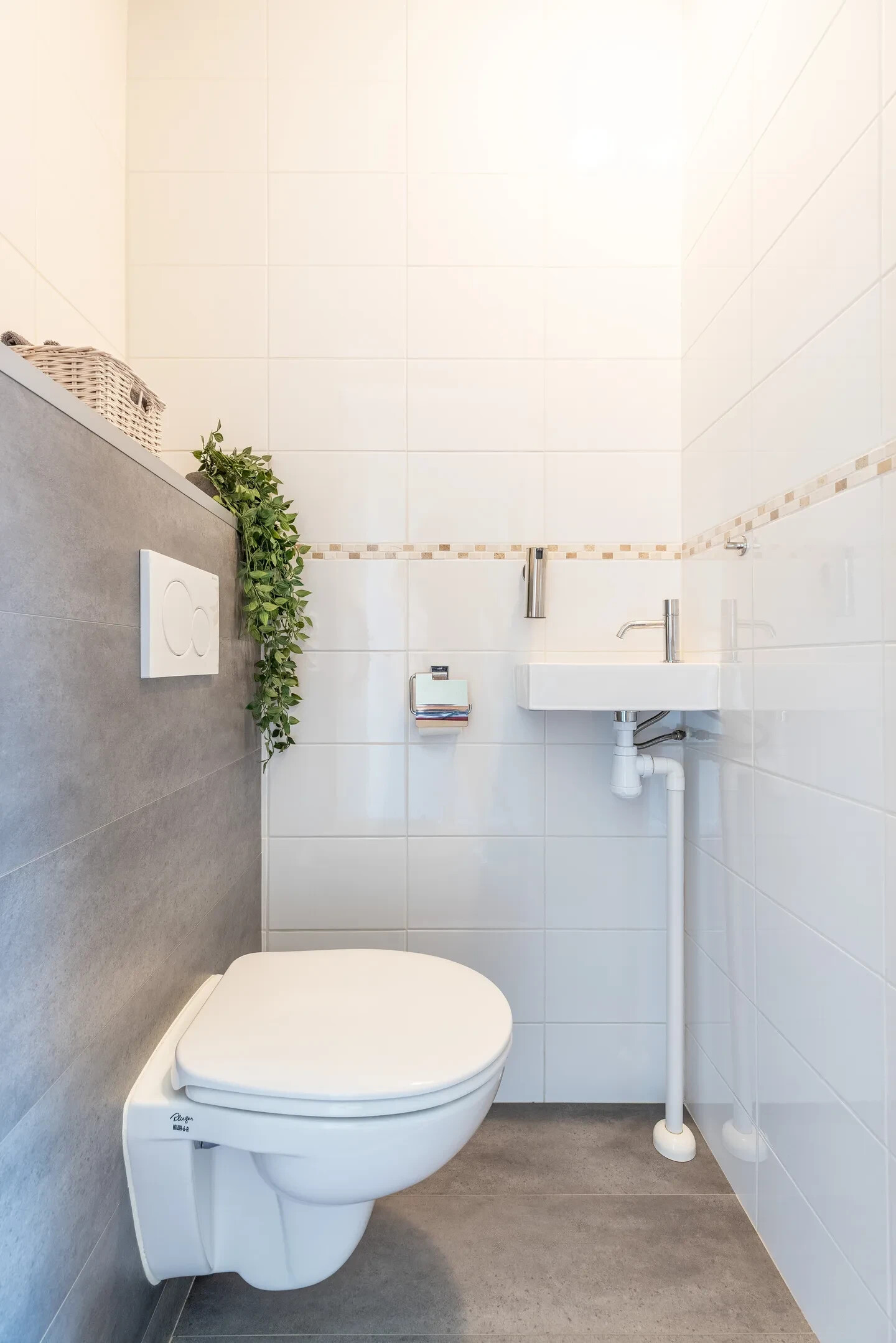 Hoekwoning te koop: Turfstekerslaan 1, Nederhorst Den Berg