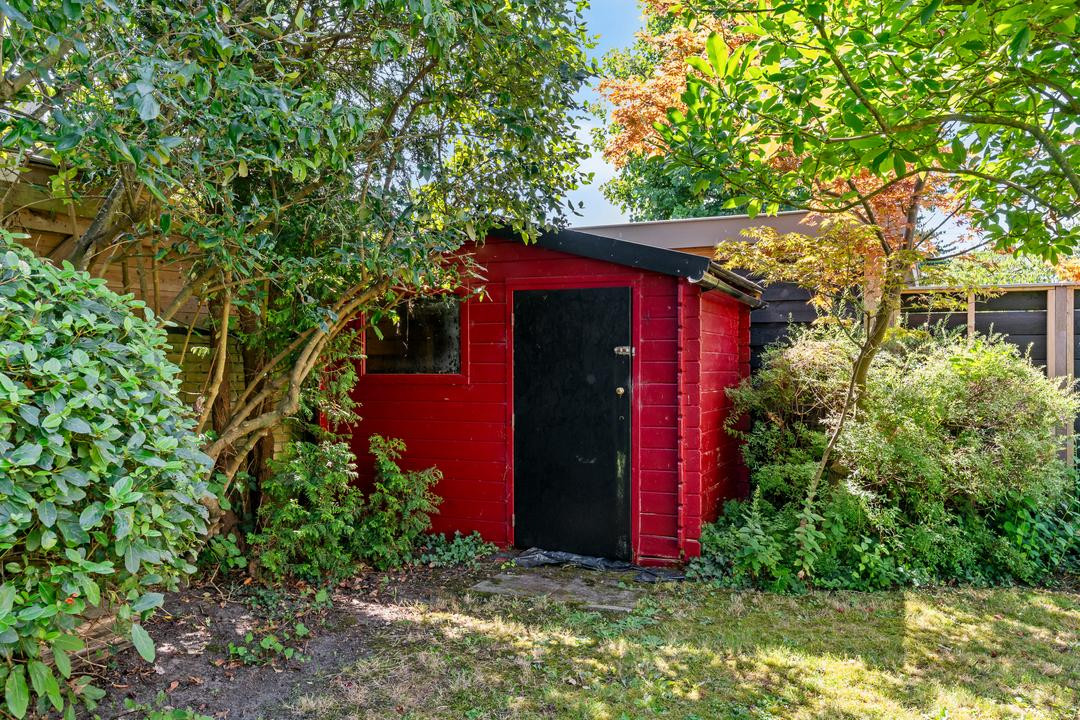 Tussenwoning te koop: Prinses Beatrixstraat 17, Baambrugge