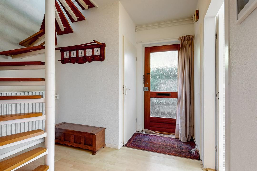 Tussenwoning te koop: Prinses Beatrixstraat 17, Baambrugge