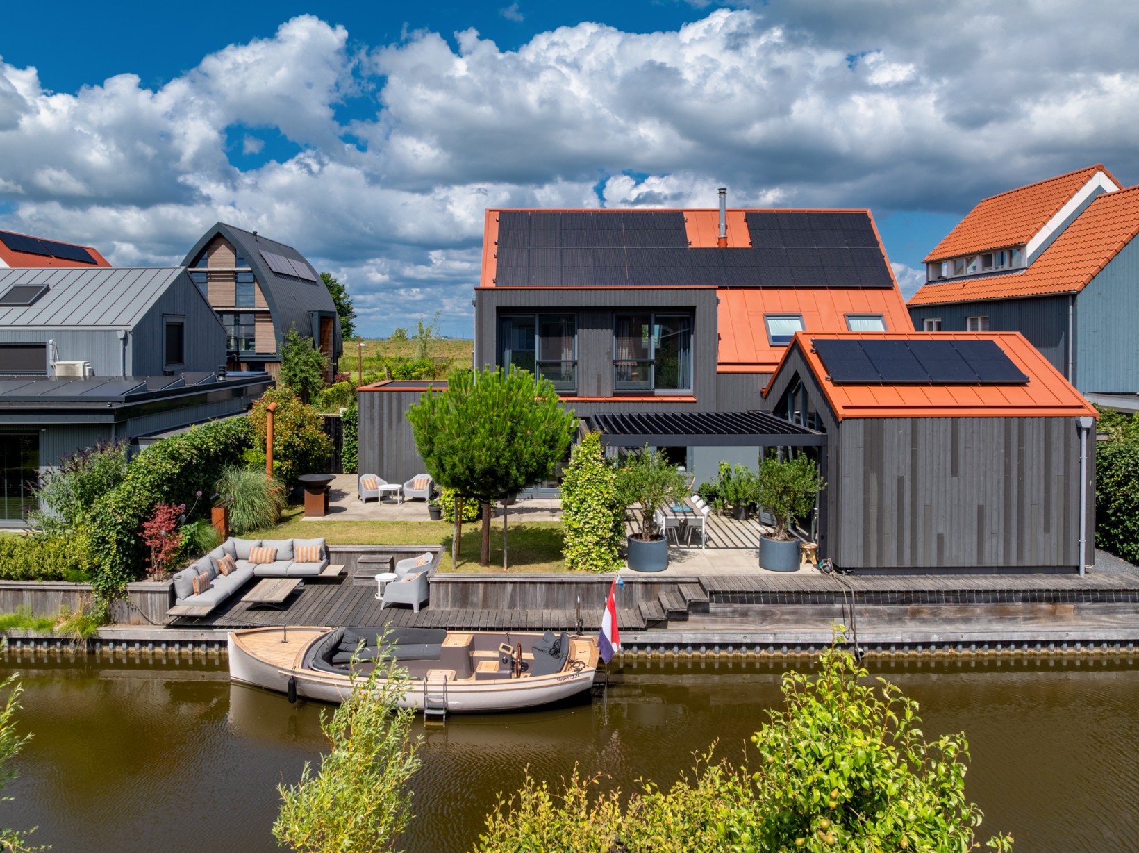 Vrijstaande woning te koop: Westbatterijlaan 11, Muiden