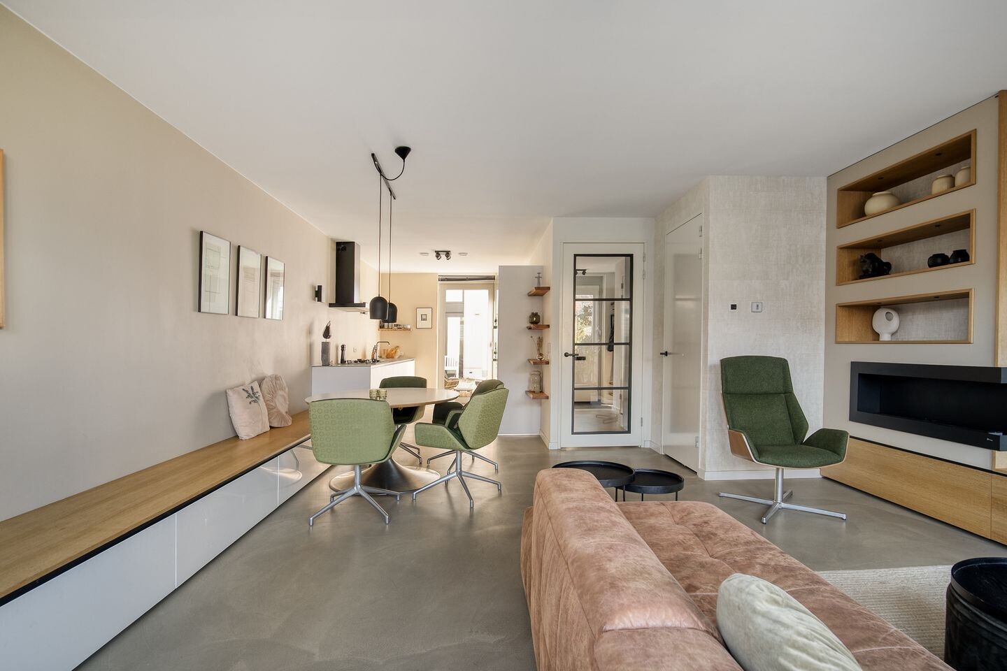 Tussenwoning te koop: Muyderban 26, Muiden
