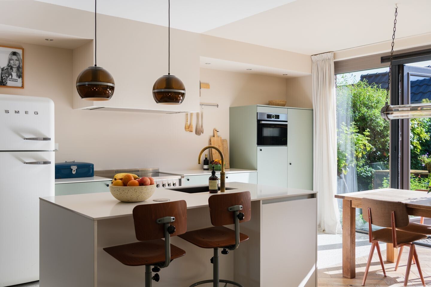 Tussenwoning te koop: Cornelis Kraijenhoffstraat 18, Muiden