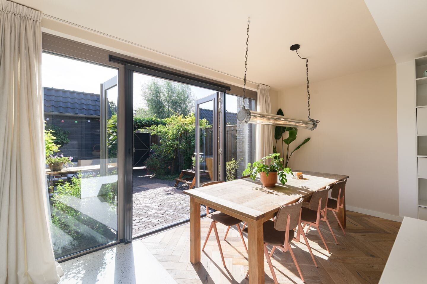 Tussenwoning te koop: Cornelis Kraijenhoffstraat 18, Muiden