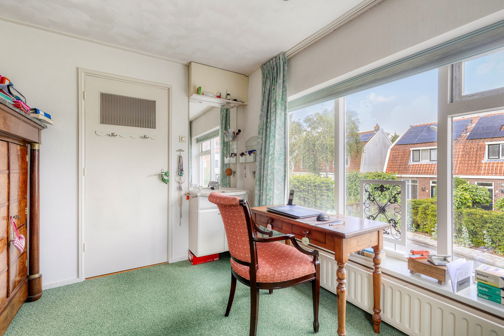 Twee-onder-één-kap te koop: Tesselschadelaan 30, Muiderberg