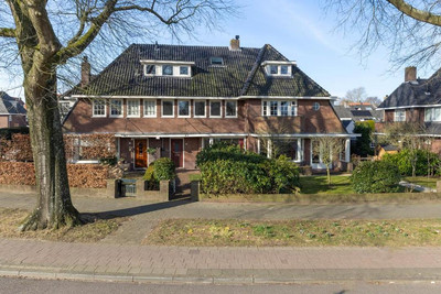 dr. Frederik van Eedenweg 11