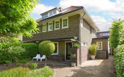 Roemer Visscherlaan 10