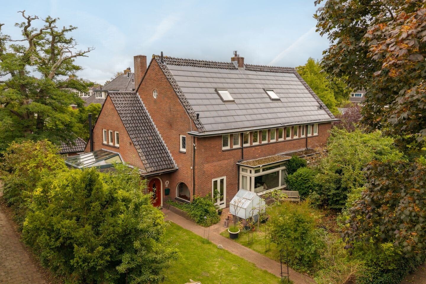 Twee-onder-één-kap te koop: H.A. Lorentzweg 19, Bussum