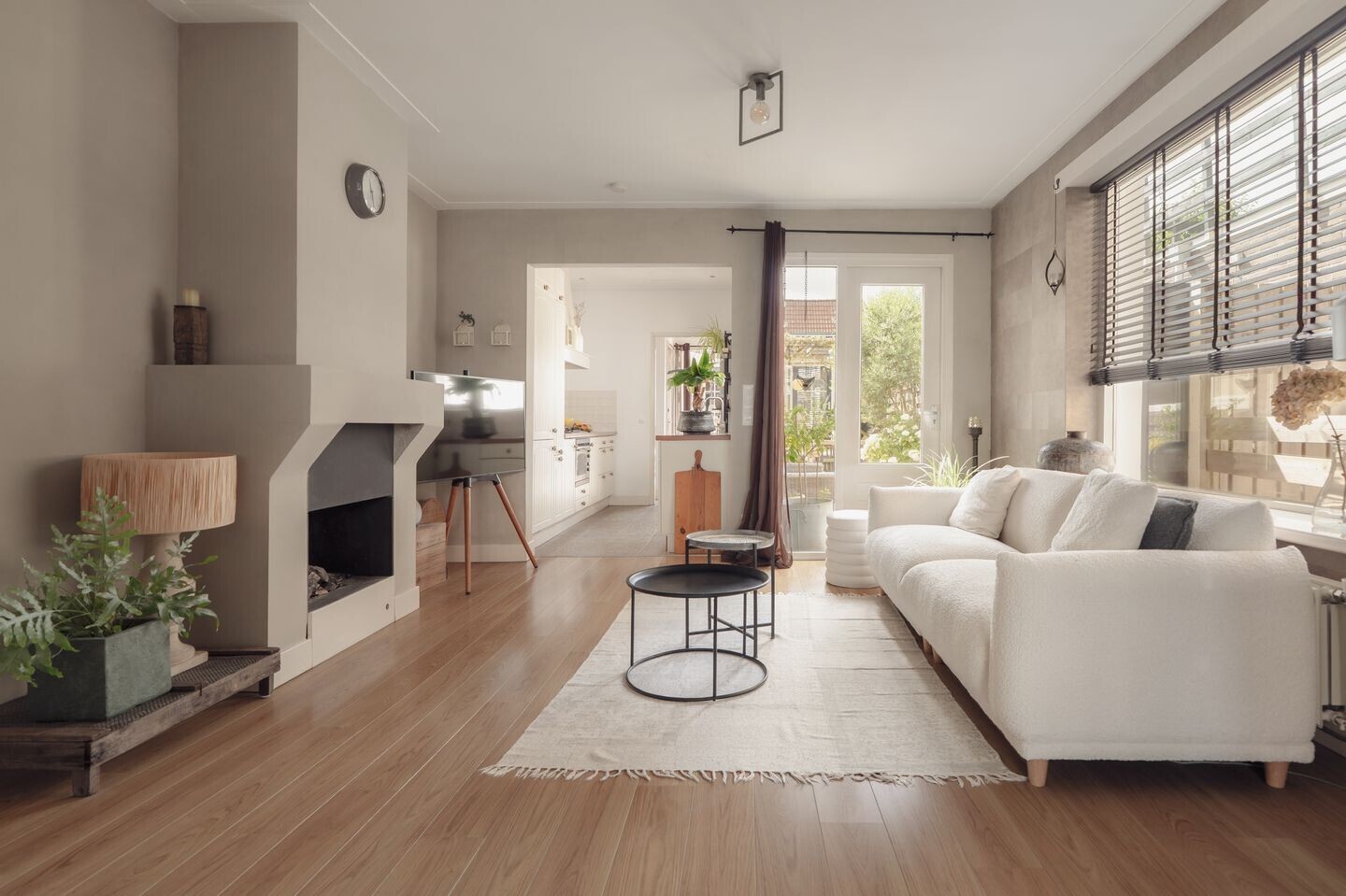 Twee-onder-één-kap te koop: Hamerstraat 48, Bussum