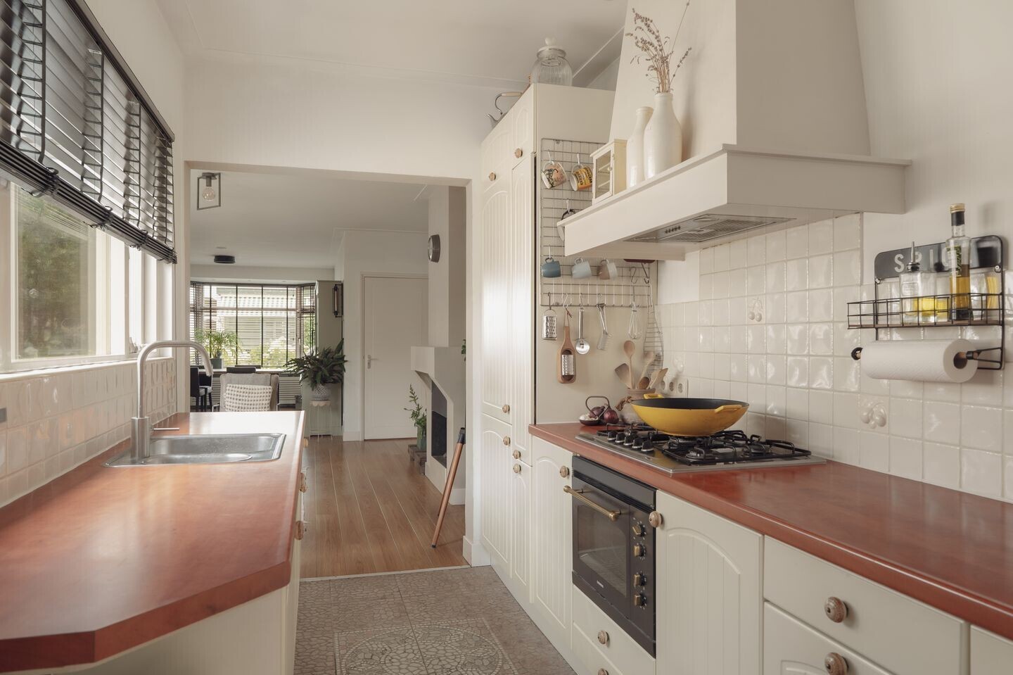 Twee-onder-één-kap te koop: Hamerstraat 48, Bussum
