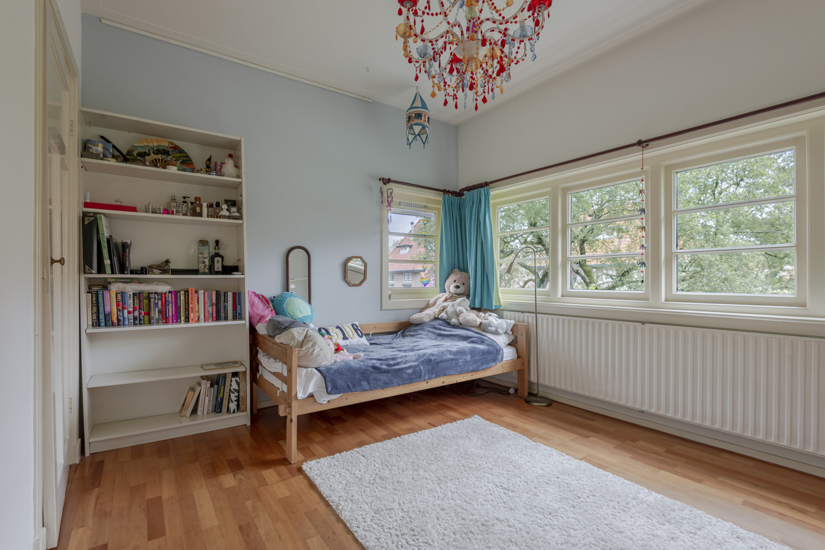 Twee-onder-één-kap te koop: Waltherlaan 16, Bussum