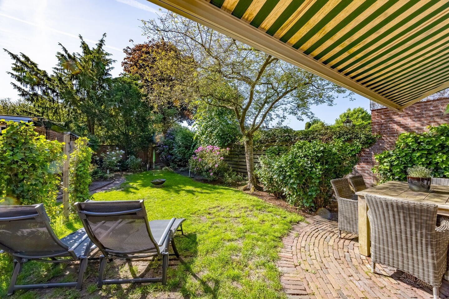 Hoekwoning te koop: Ceintuurbaan 306, Bussum