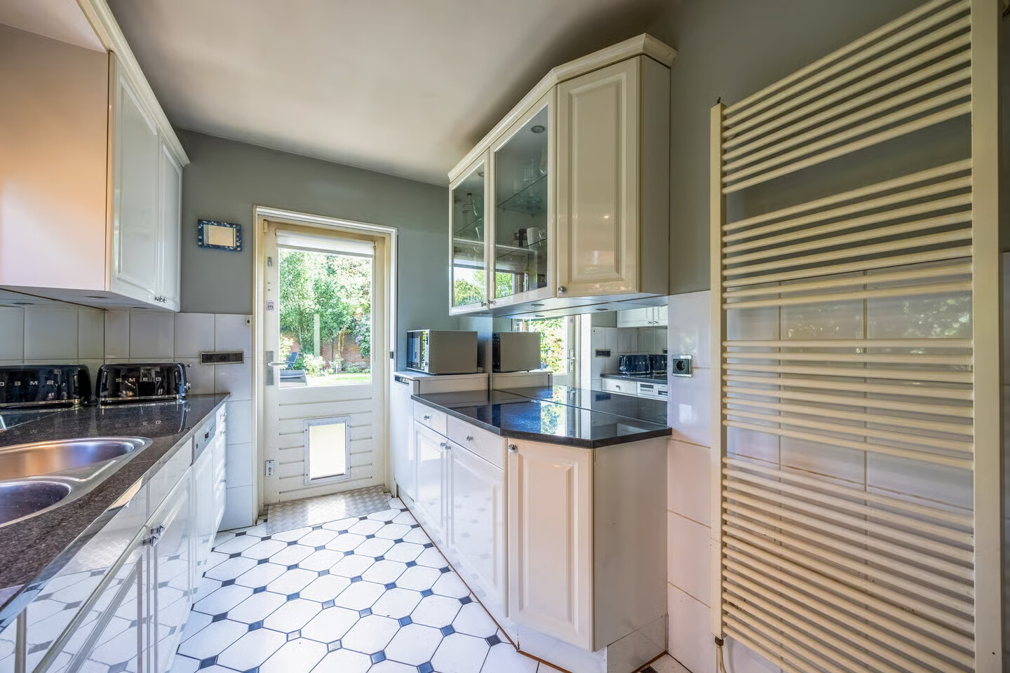 Hoekwoning te koop: Ceintuurbaan 306, Bussum
