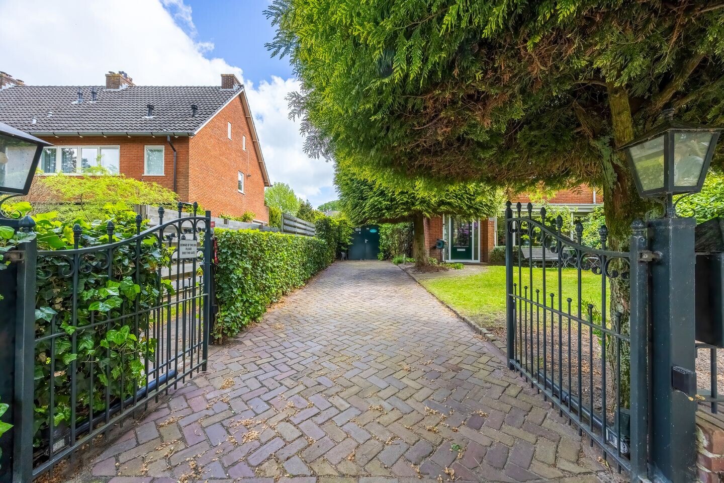 Hoekwoning te koop: Ceintuurbaan 306, Bussum