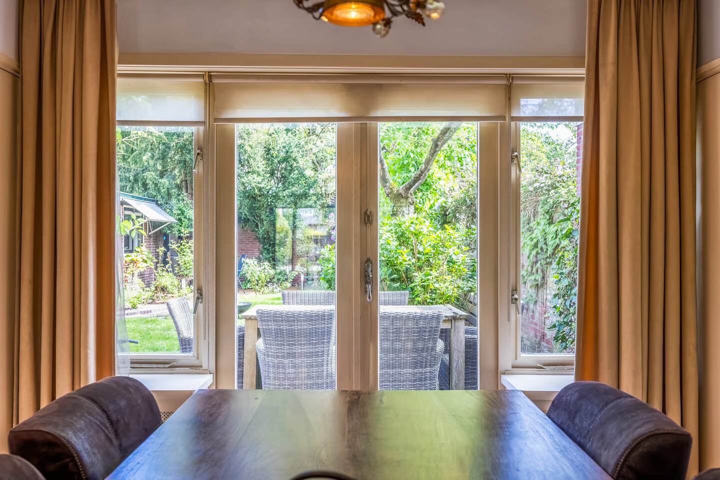Hoekwoning te koop: Ceintuurbaan 306, Bussum