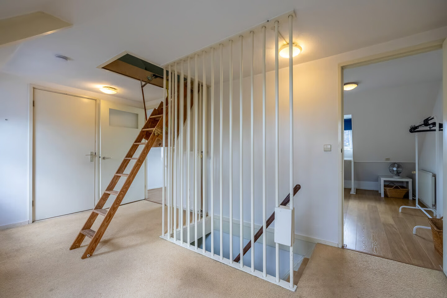 Hoekwoning te koop: Ceintuurbaan 306, Bussum