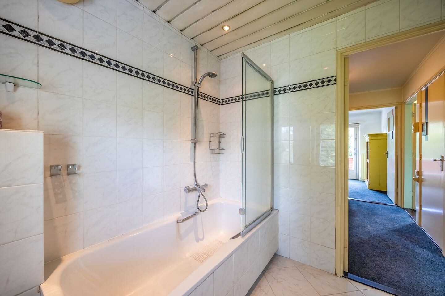 Hoekwoning te koop: Ceintuurbaan 306, Bussum