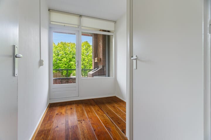 Appartement te koop: Zwaluwlaan 150, Bussum