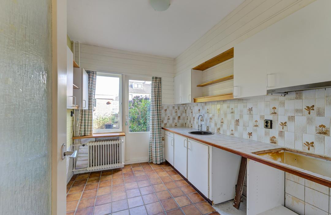 Tussenwoning te koop: Anne Franklaan 168, Bussum