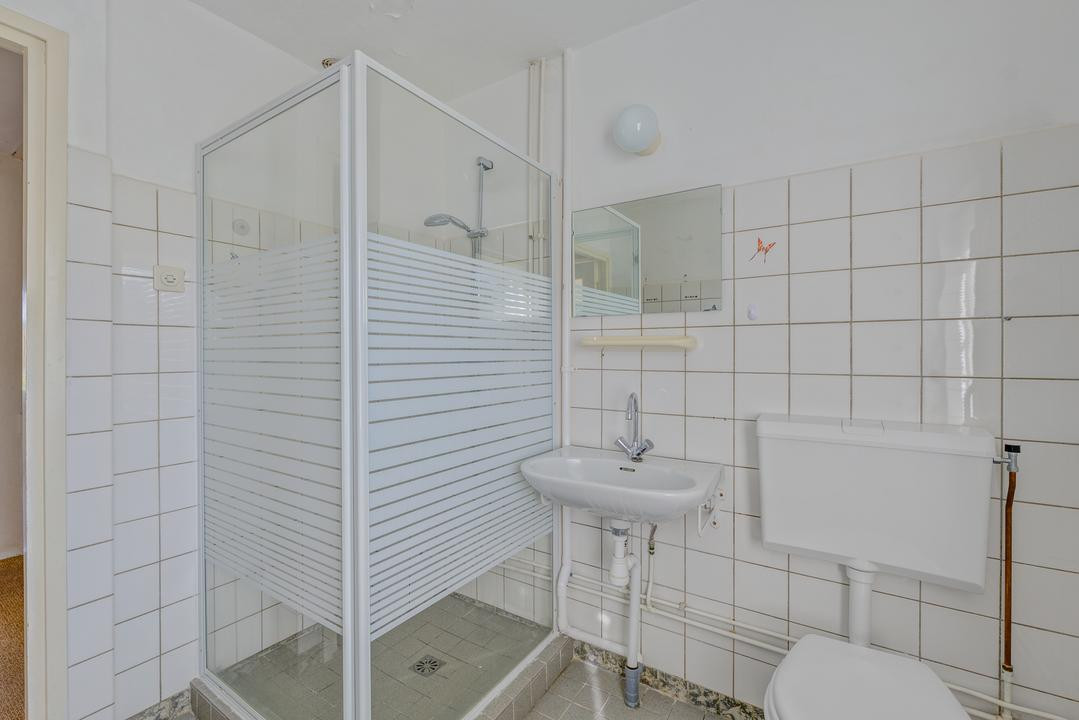Tussenwoning te koop: Anne Franklaan 168, Bussum