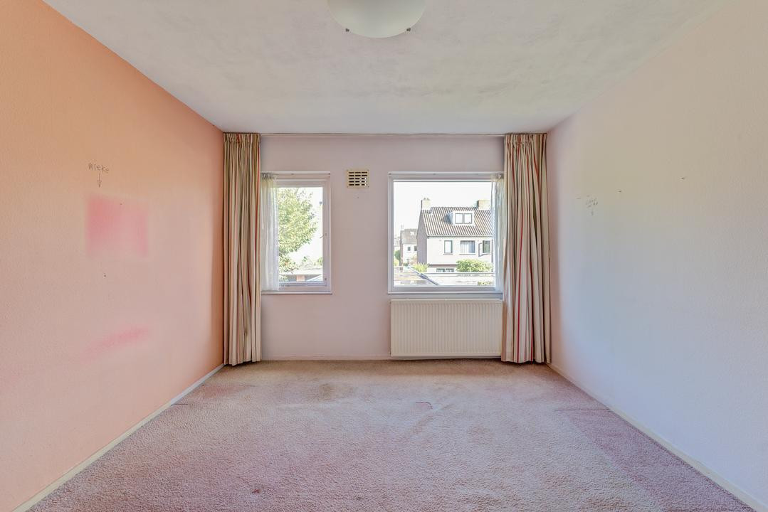 Tussenwoning te koop: Anne Franklaan 168, Bussum