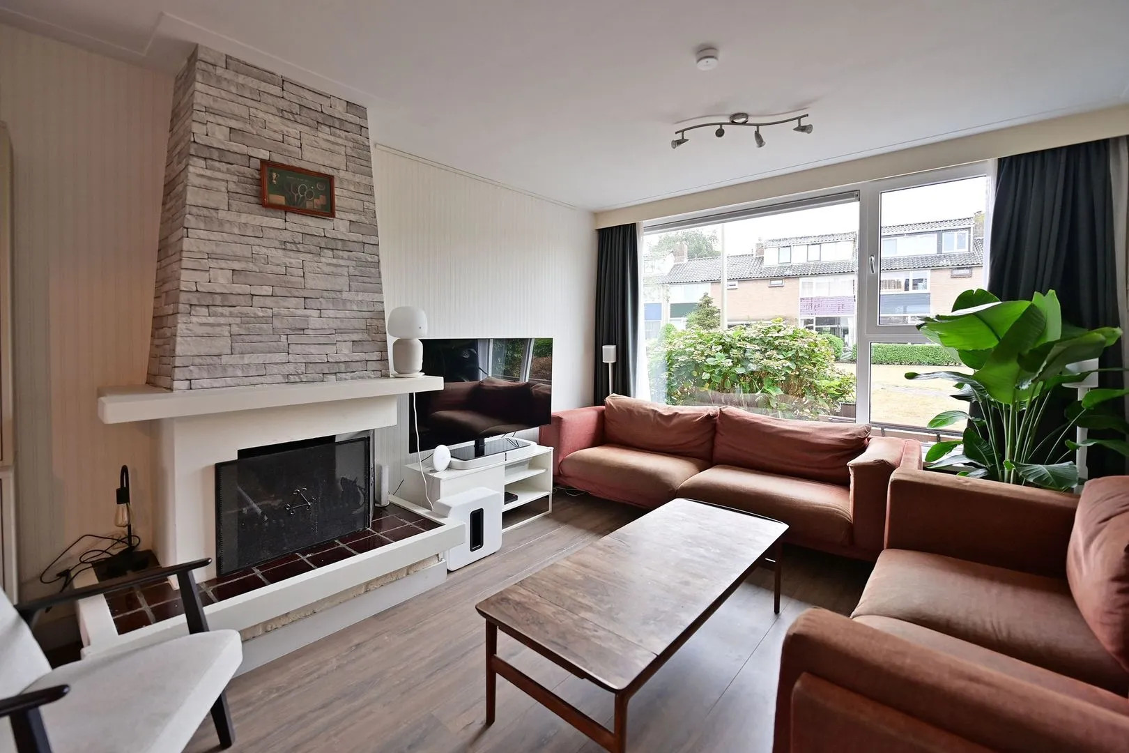 Tussenwoning te koop: Imkerweg 35, Bussum