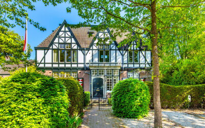 Middenlaan 4