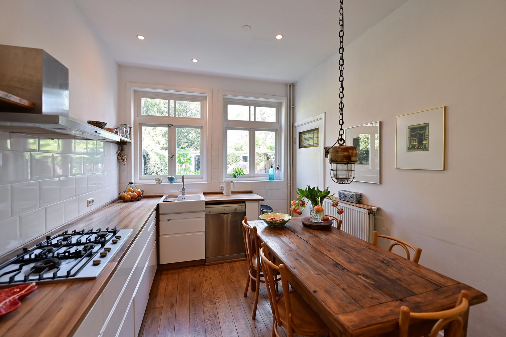 Hoekwoning te koop: Groot Hertoginnelaan 2, Bussum