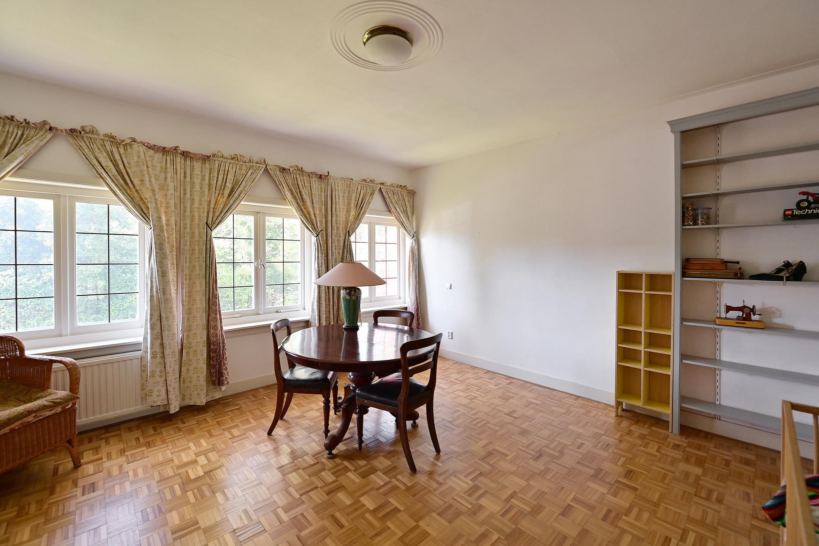 Hoekwoning te koop: Groot Hertoginnelaan 2, Bussum