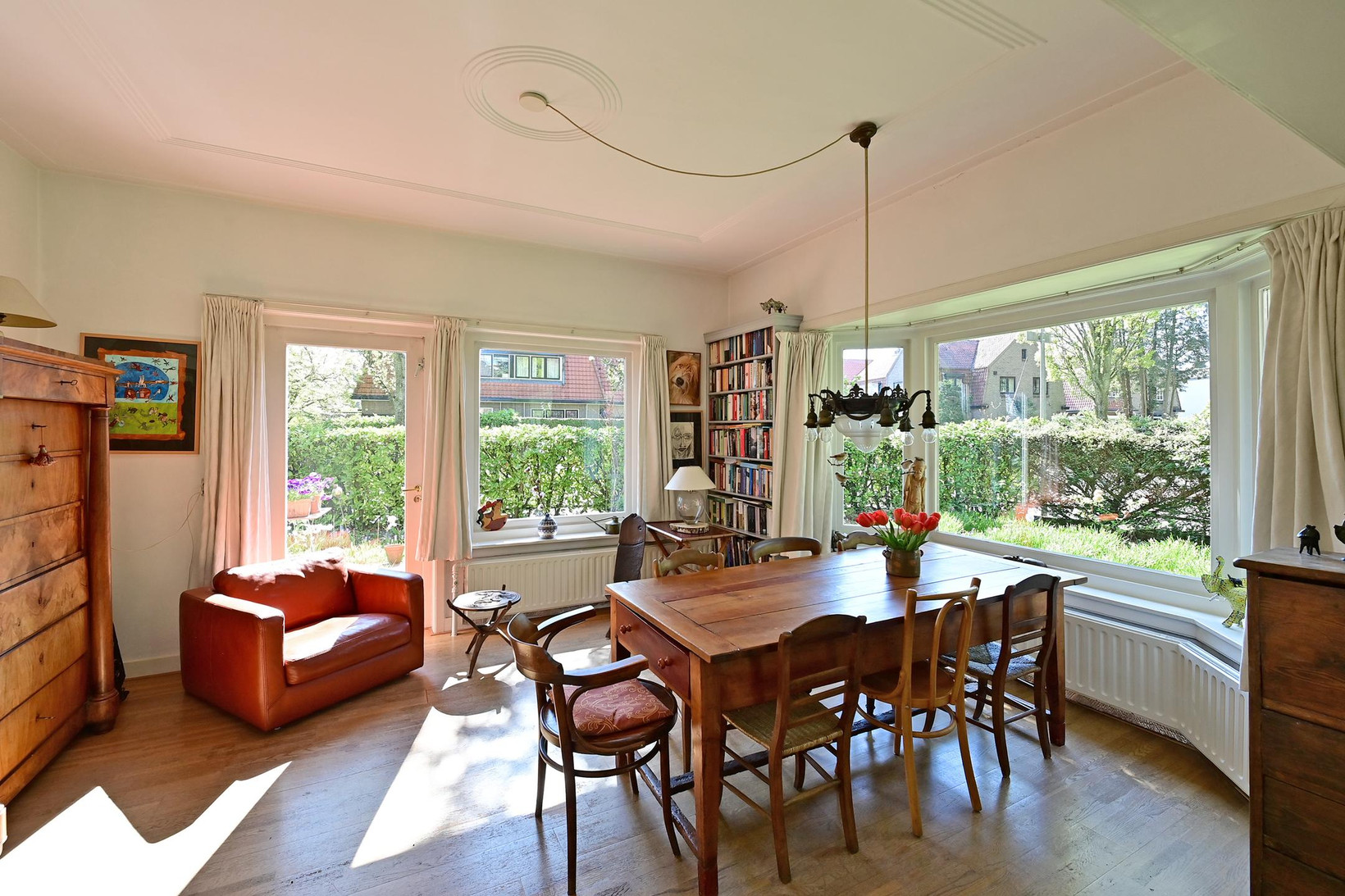 Hoekwoning te koop: Groot Hertoginnelaan 2, Bussum