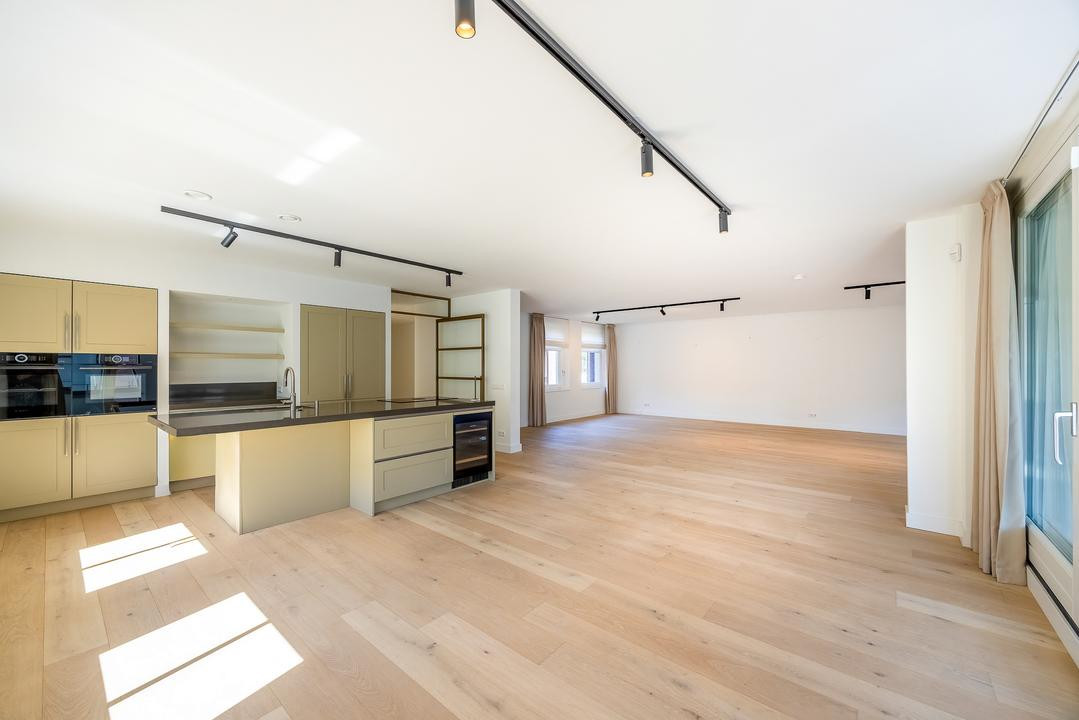 Appartement te koop: Raadhuisstraat 6, Naarden