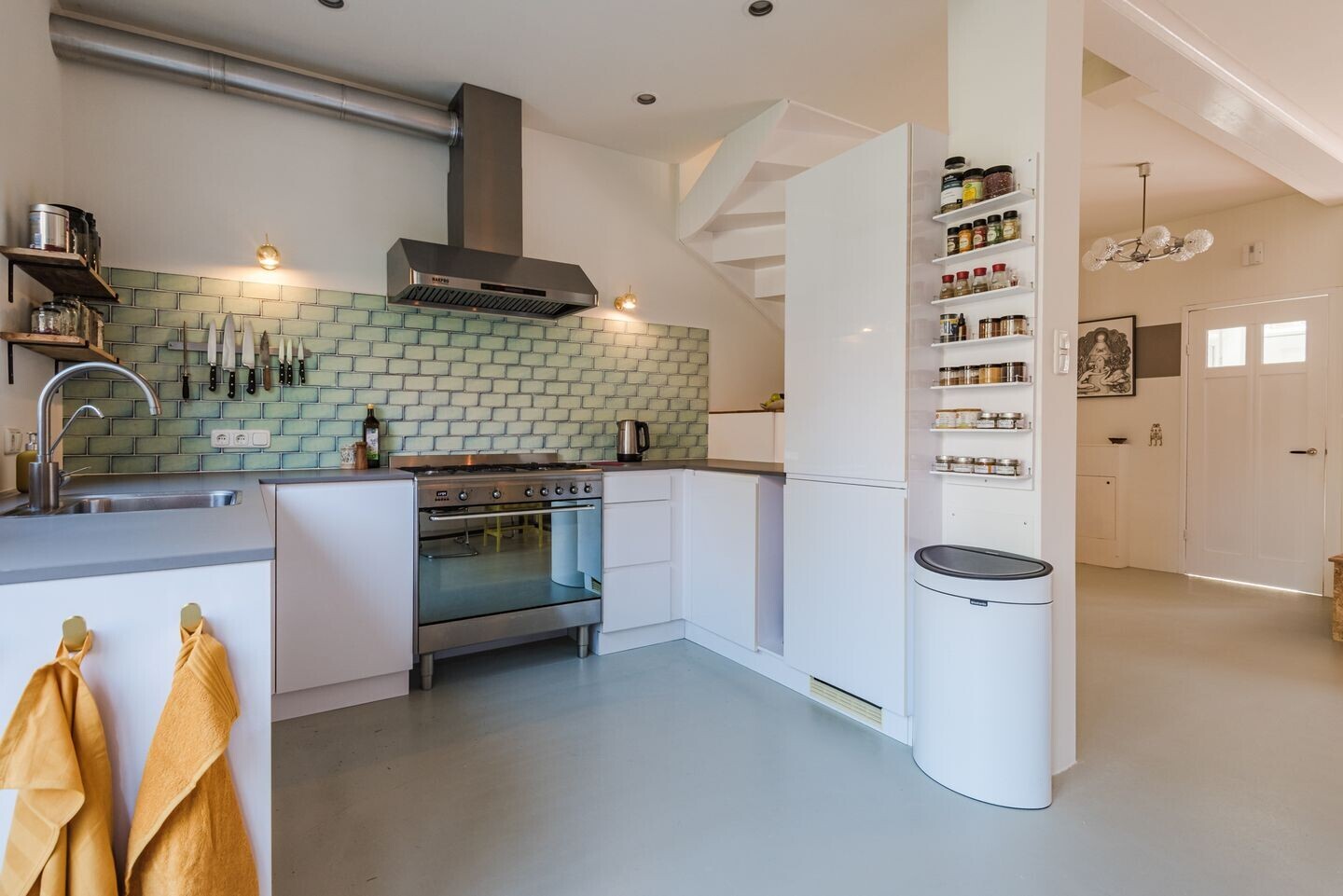 Tussenwoning te koop: Bussummerstraat 64, Naarden