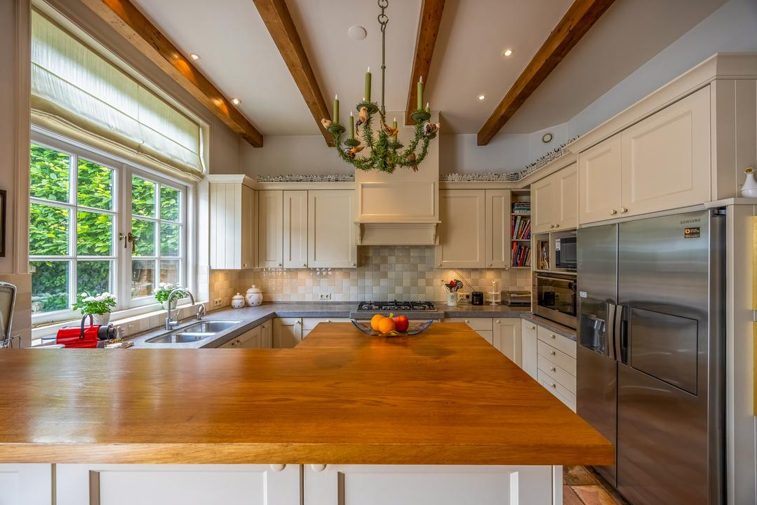 Tussenwoning te koop: Gansoordstraat 10, Naarden