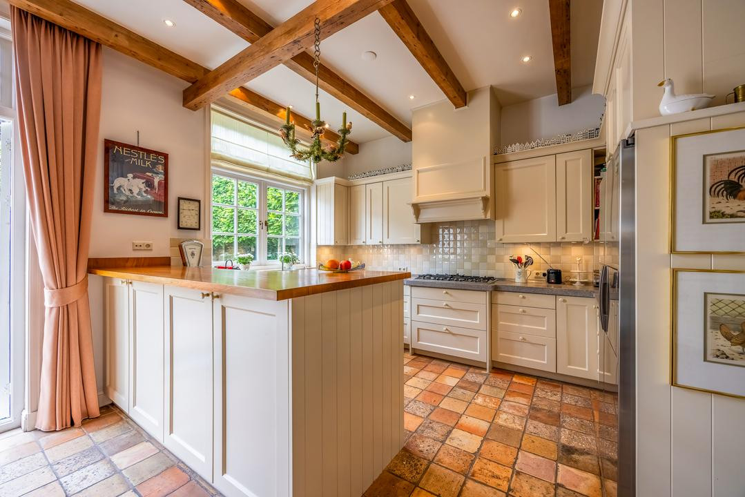 Tussenwoning te koop: Gansoordstraat 10, Naarden