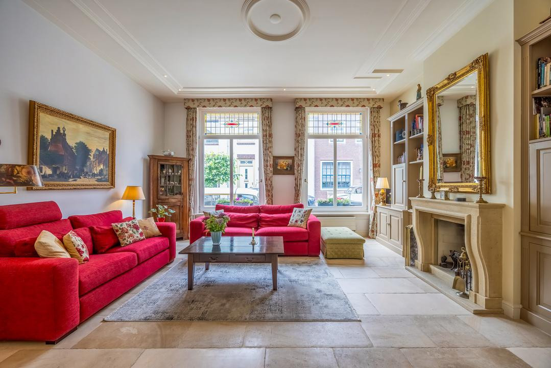 Tussenwoning te koop: Gansoordstraat 10, Naarden