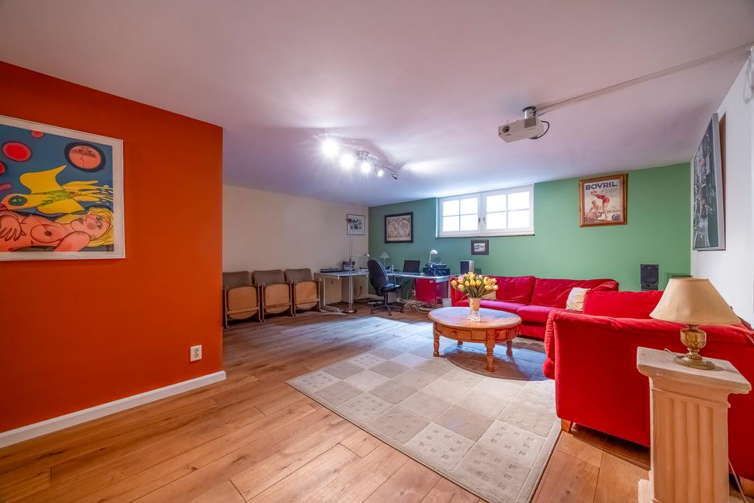 Tussenwoning te koop: Gansoordstraat 10, Naarden
