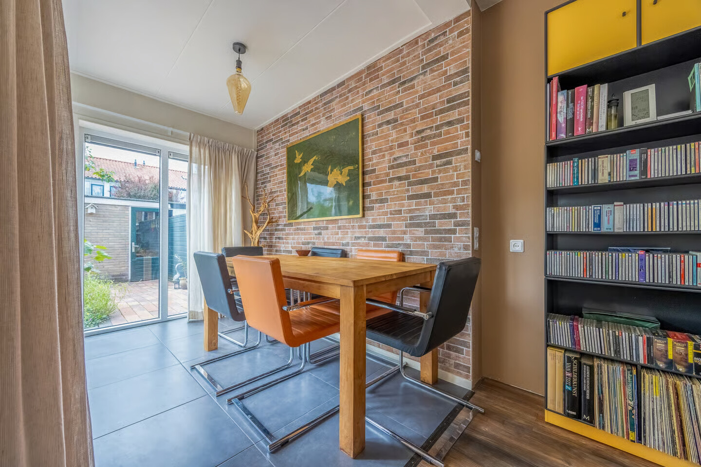 Tussenwoning te koop: Johan Schimmelstraat 6, Naarden