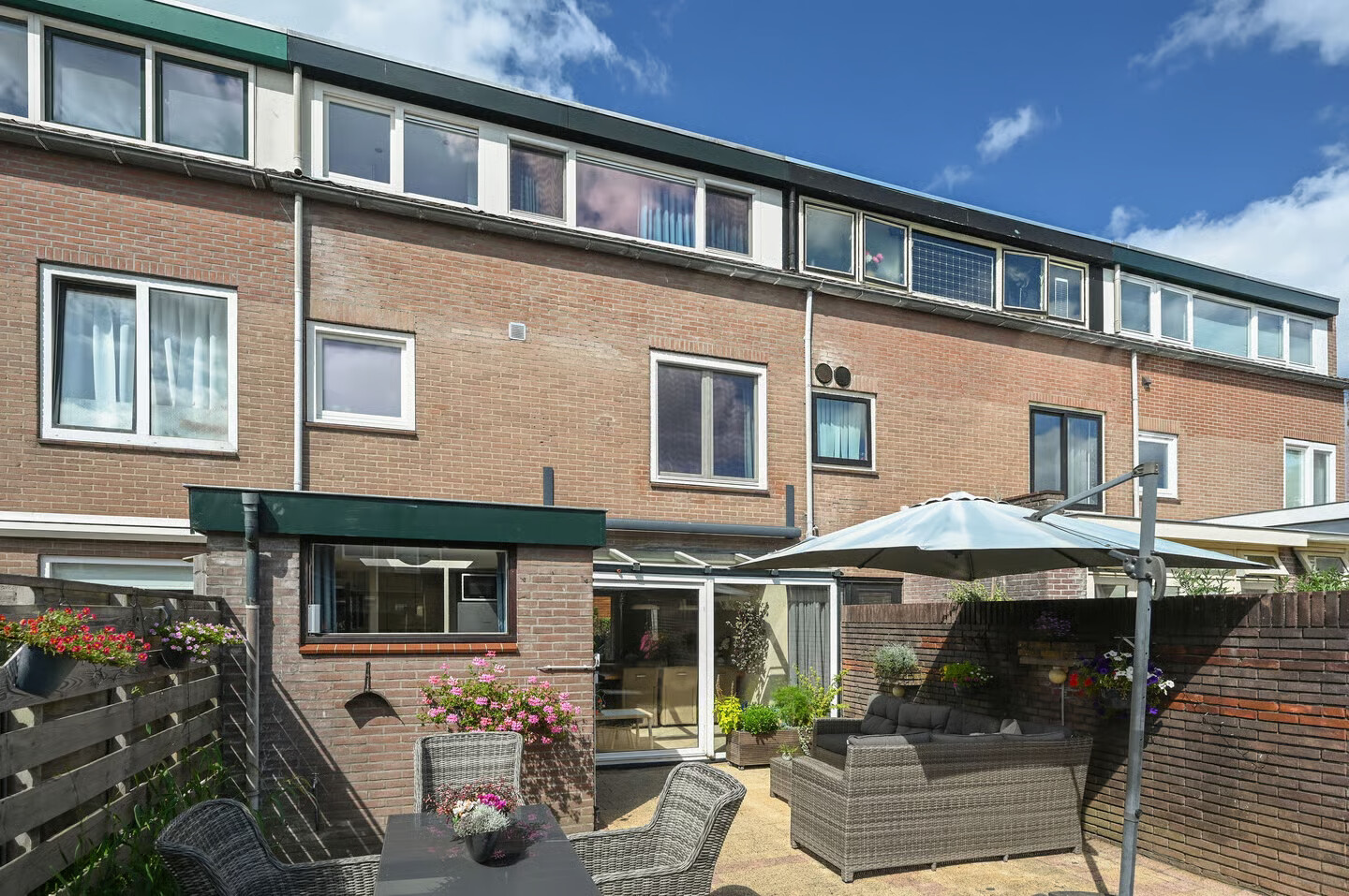 Tussenwoning te koop: Churchillstraat 20, Naarden