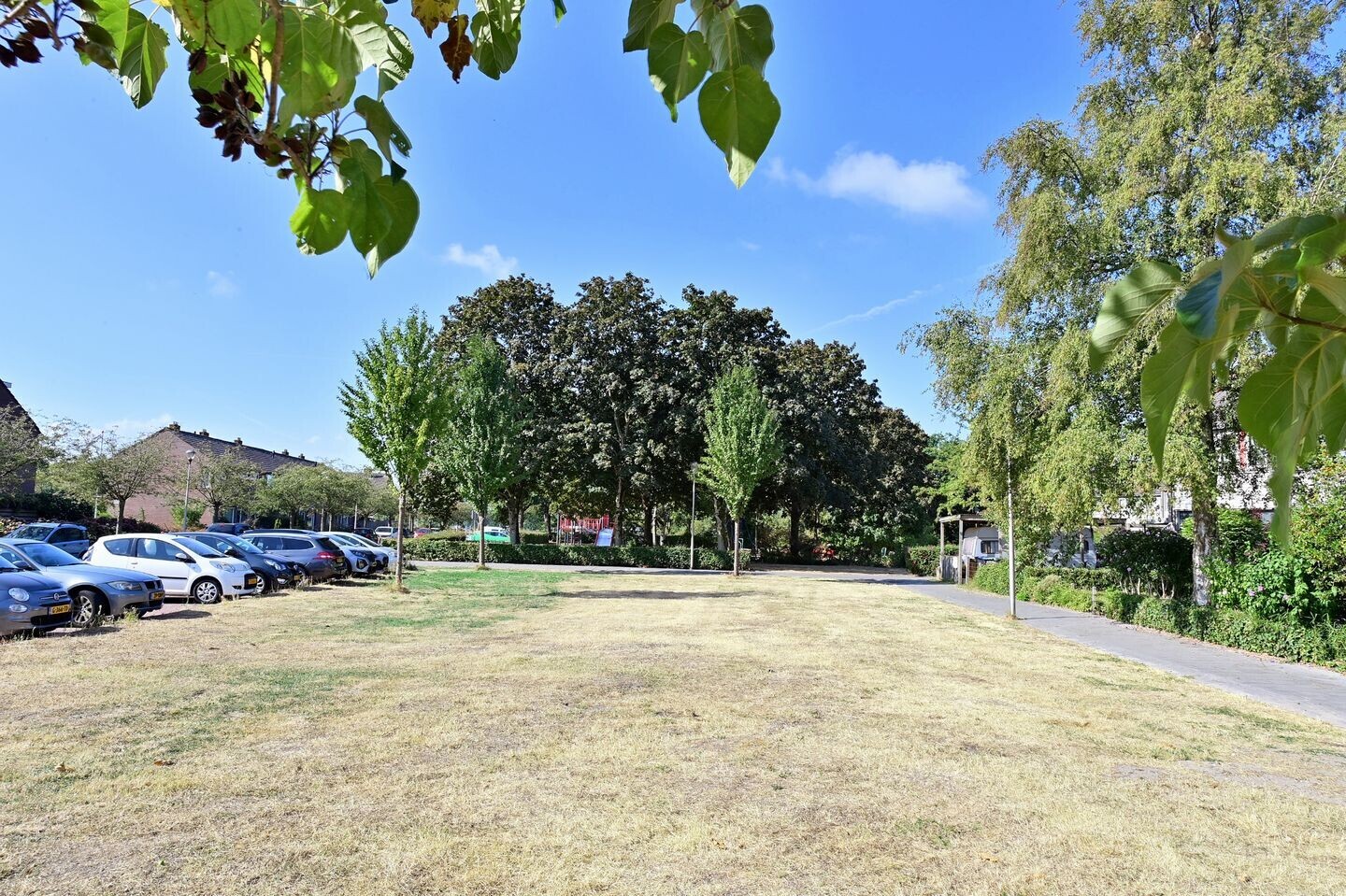 Tussenwoning te koop: Lepelaarstraat 4, Naarden