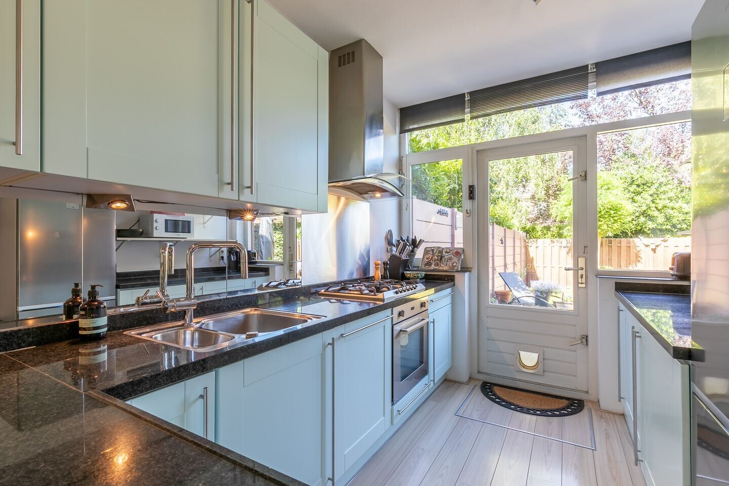 Hoekwoning te koop: Goeman Borgesiuslaan 34, Naarden