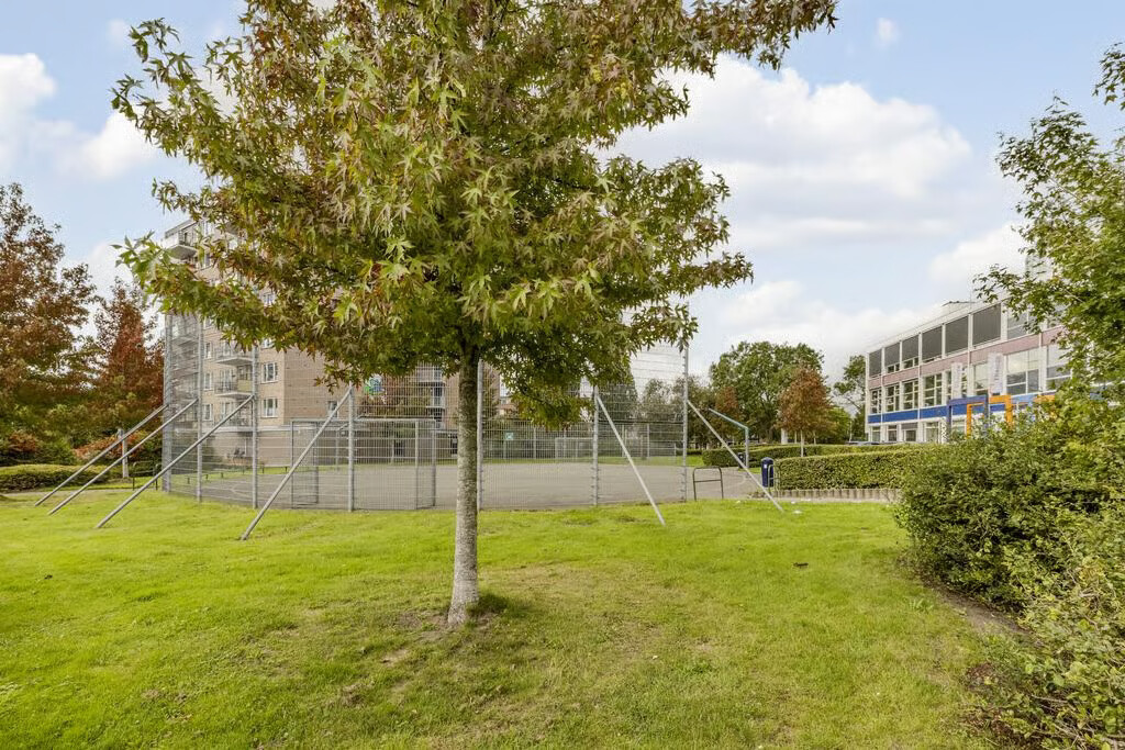 Tussenwoning te koop: Beellaan 13, Uithoorn