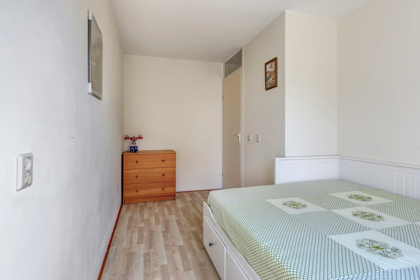 Tussenwoning te koop: Beellaan 13, Uithoorn